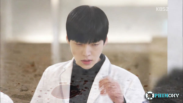 Bác Sĩ Ma Cà Rồng (Blood) 2015 - 1